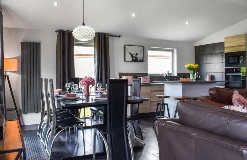 Wennington Maison | The Lune - Uk47035