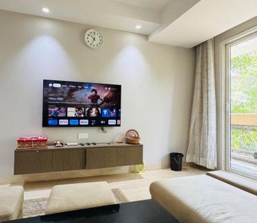 Nizamuddin Maison | The LUTF