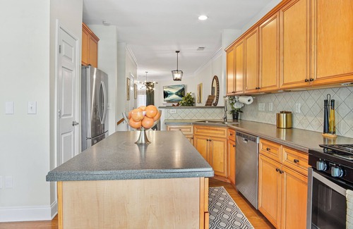Midtown Maison | The Luxe on 16th Steps to Atlantic Station