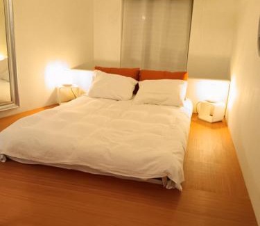 Jumet Appartement | The Luxury White Suite