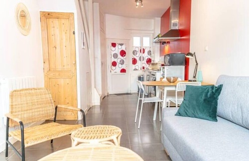 Saint Michel - Mairie Appartement | La loge Lyonnaise-Saxe Gambetta-Université