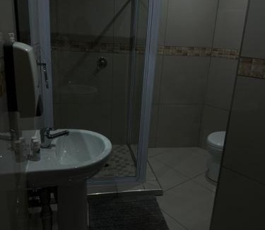 Kimberley Maison | THE MAGALIES