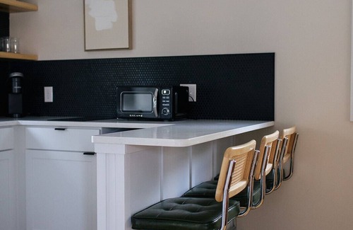 Chambersburg Appartement | The Mane & Co - No. 6