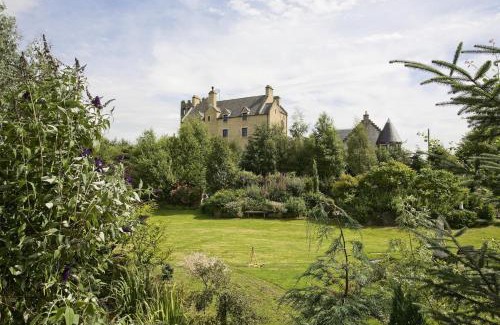Airth Maison | The Manor at Plane Castle
