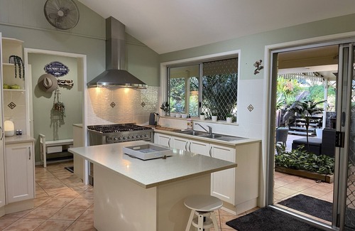 Moorina Maison | The Manor!