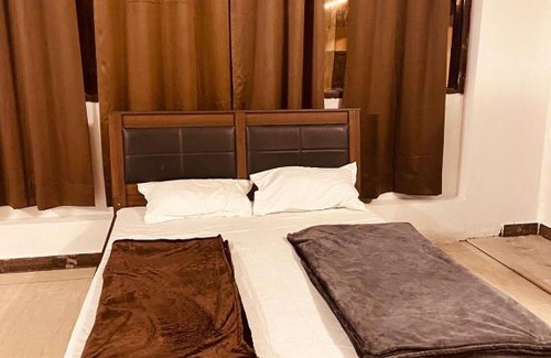 Faridabad Maison | The Mansion - Killa 25