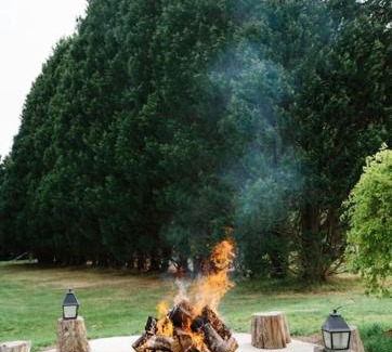 Robertson Maison | The Maple Lodge with Alpacas, Goats, Boars, Ducks & Chickens Farm Stay with Outdoor Pizza Oven