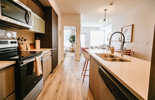 Saskatoon Appartement | * The Margo* - Beautiful 2 bedroom suite