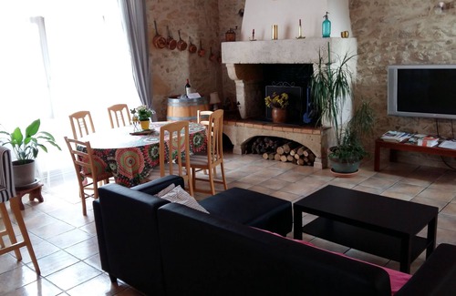 Villandraut Cottage | Le Gîte MarieJo, situé au coeur d'un joli village, Villandraut