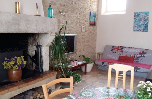 Villandraut Cottage | Le Gîte MarieJo, situé au coeur d'un joli village, Villandraut