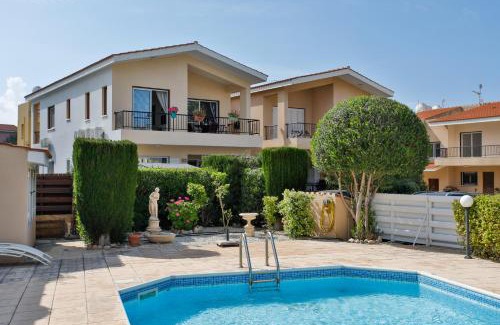 Peyia Town Appartement | The Marilouize Apartment