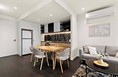 West Melbourne Appartement | The Marker - Modern CBD Lifestyle Apt with parking