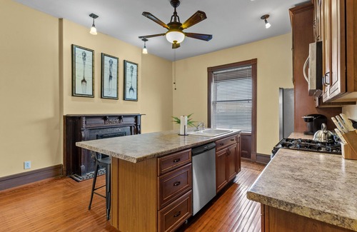 Lafayette Square Maison | 2354: The Marquis Manor by JZ Vacation Rentals