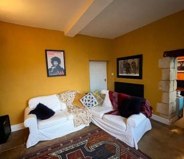 Bourton Maison | The Master Suite, Cotswolds Coaching Inn
