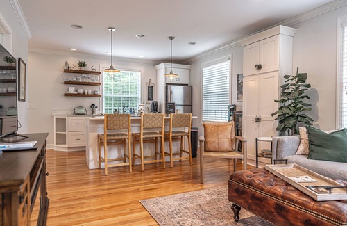 Old Town Maison | The McCaskill Cottage in the Village of Pinehurst!
