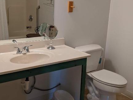 East Springfield Hôtel | The Meadowlark Inn