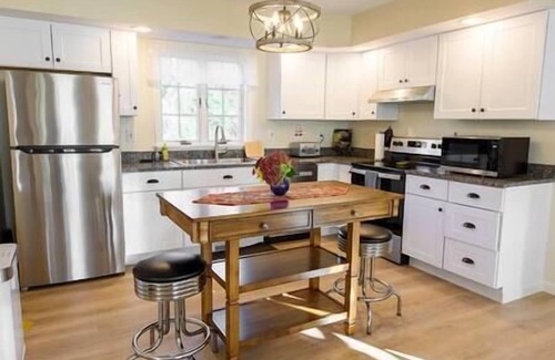 Pepperell Maison | The Meadows at Kimstead Farm