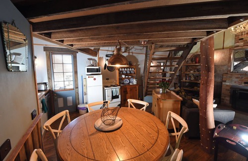 Eureka Maison | The Miner's Loft - Ballarat