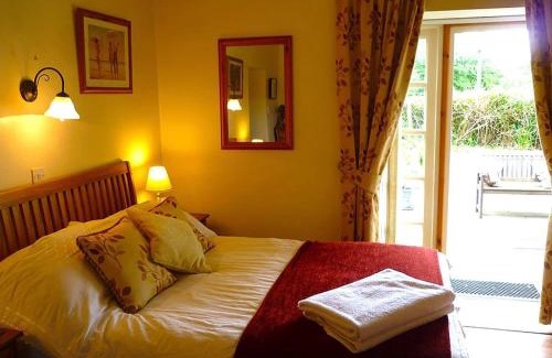 Whitecroft Maison | The Miners Cottage