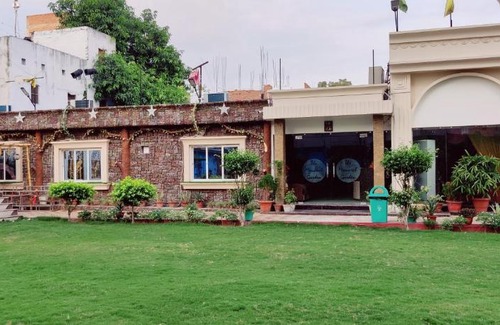 Muzaffarpur Station Balnéaire | The Monarch garden ressort