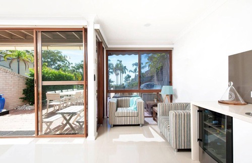 Soldiers Point Maison | 15 'The Moorings', 4 Cromarty Road - superbe avec vue sur l'eau et piscine