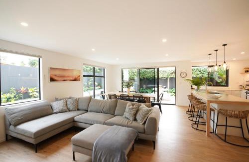 Mount Maunganui Maison | The Mount Retreat By Aotearoa Escapes