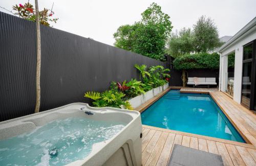 Mount Maunganui Maison | The Mount Retreat By Aotearoa Escapes