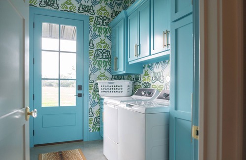 Fayetteville Maison | The Moxie: Luxe Barn Stay with Pool + Hot Tub + Game Room