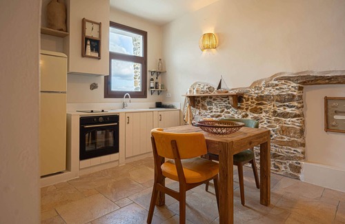 Mirsini Maison | The Mulberry House Su