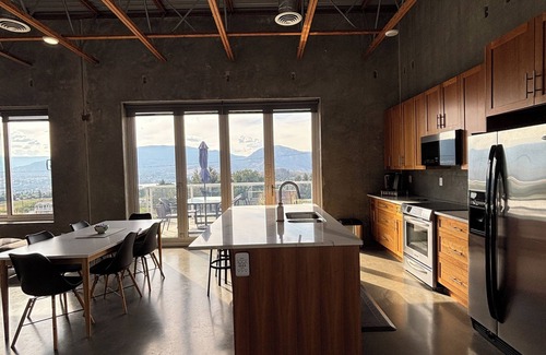 Okanagan-Similkameen Maison | The Naramata Bench Loft