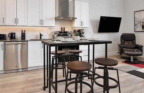 St. Mary's Appartement | The National on Queen