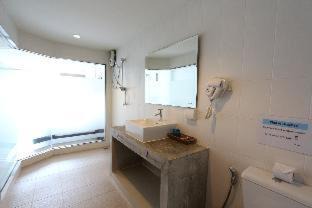 Nanai Road Station Balnéaire | The Nest Resort Patong