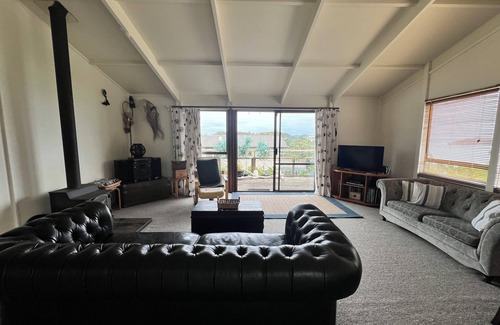 Coromandel Maison | The Nest- Stunning Seaview's
