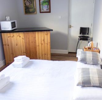 Uphall Maison | The Neuk