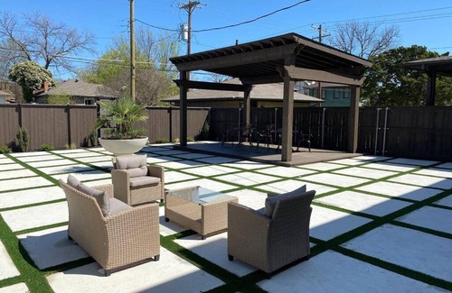Lower Greenville Appartement | The NEW Contemporary Studio in Lower Greenville