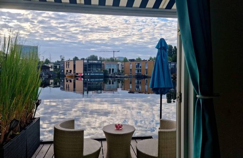 Hoofddorppleinbuurt Location De Bateaux | The New Lake - Boathouse