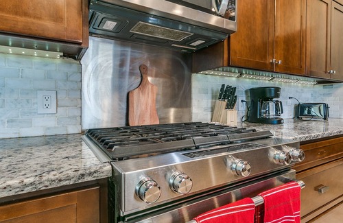 Central Oklahoma City Maison | The Nico House - Your OKC Home Away From Home!