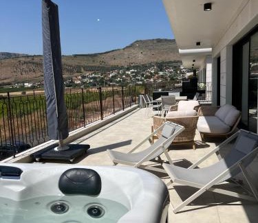 Migdal Appartement | The Nine Villas