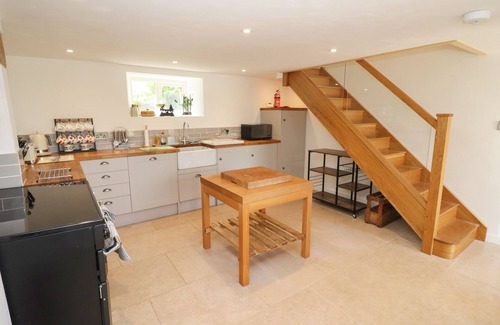 Stroud Cottage | The Nook