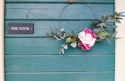 Bushton Maison | The Nook
