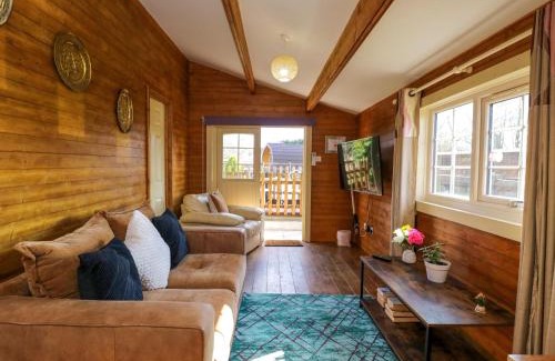 Bushton Maison | The Nook