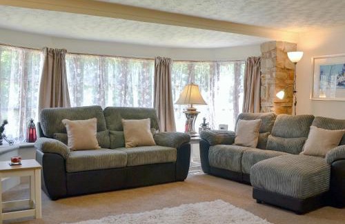 Whitecroft Maison | The Nook
