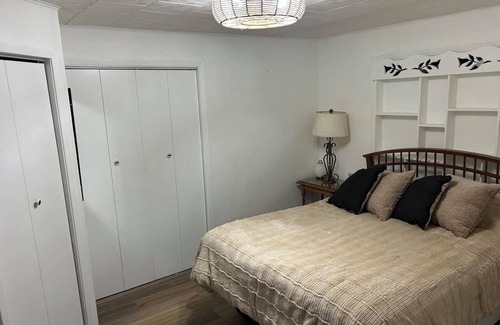Barksdale Station Balnéaire | The Nueces River Retreat - sleeps 20, in charming Barksdale, TX