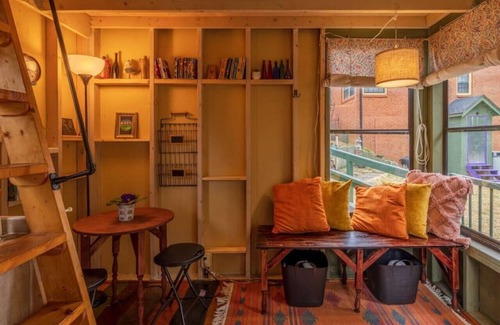 Canton Maison | The Nuthatch Cabin; Asheville; Smoky Mtns