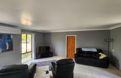 Burra Appartement | The O'Bryan Cottage
