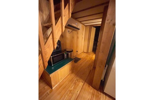 Ansted Cabine | The Oak Oasis - Gorgeous views and a hot tub