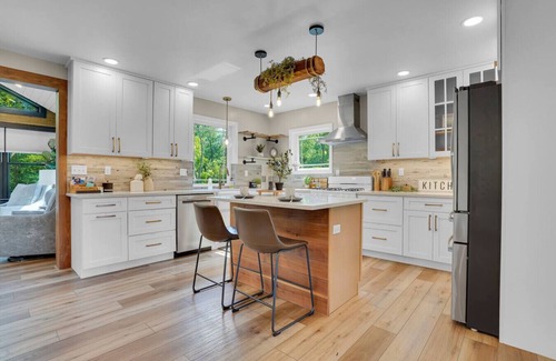 Loyalton Maison | The Oakdale Retreat with Pickleball Court
