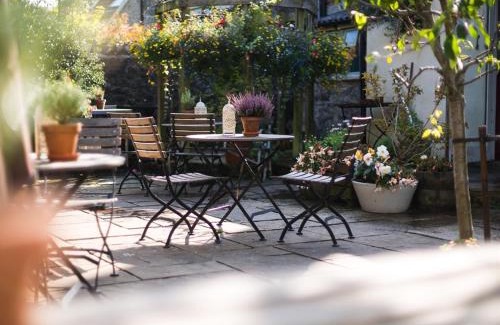 Oakhill Hôtel | The Oakhill Inn