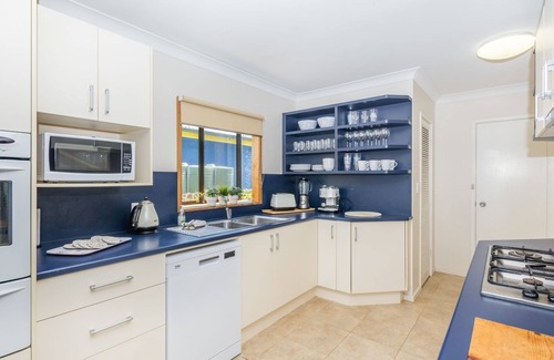 Sanctuary Point Maison | The Observation Deck by Experience Jervis Bay