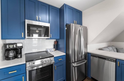 North End Appartement | The Octopus House: NEW 1BR Stylish Getaway